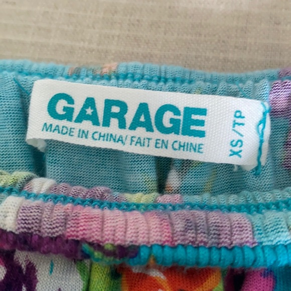 Flower dress from garage - Picture 3 of 3